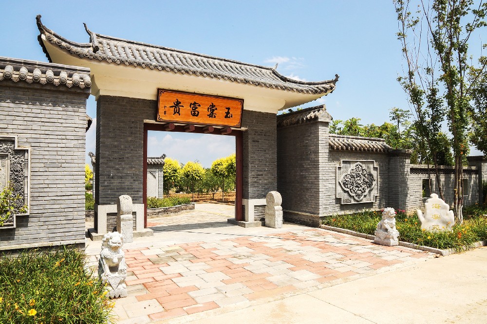 中华永久陵园怎么样？环境、风水、碑型全解析